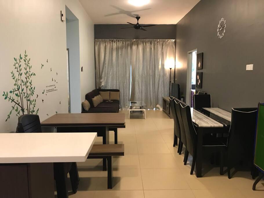 136 Night Market Cameron(13pax) — Hotel in Cameron Highlands