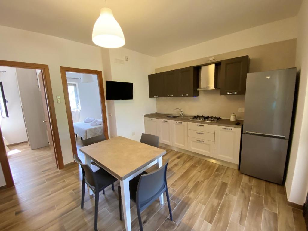 Charming Apartment in Vieste with Shared Pool and Garden, Vieste