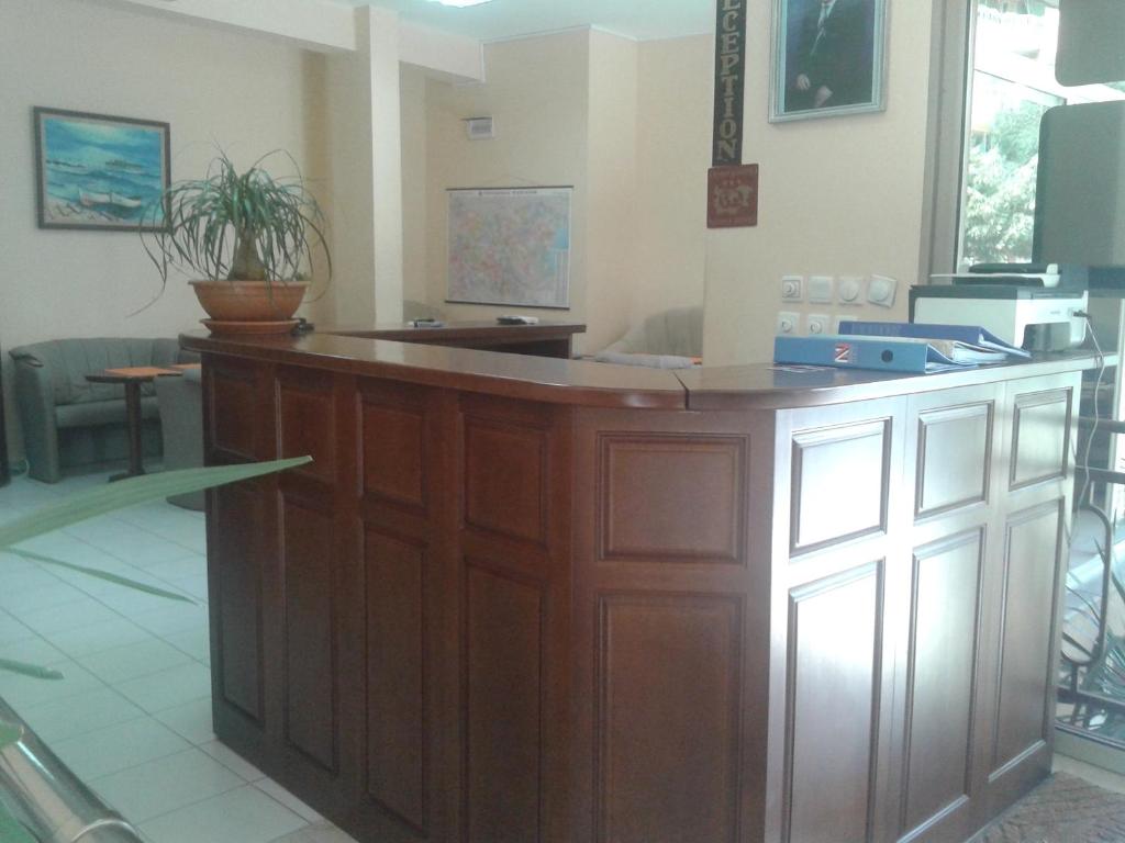 Hotel Elena Palace photo