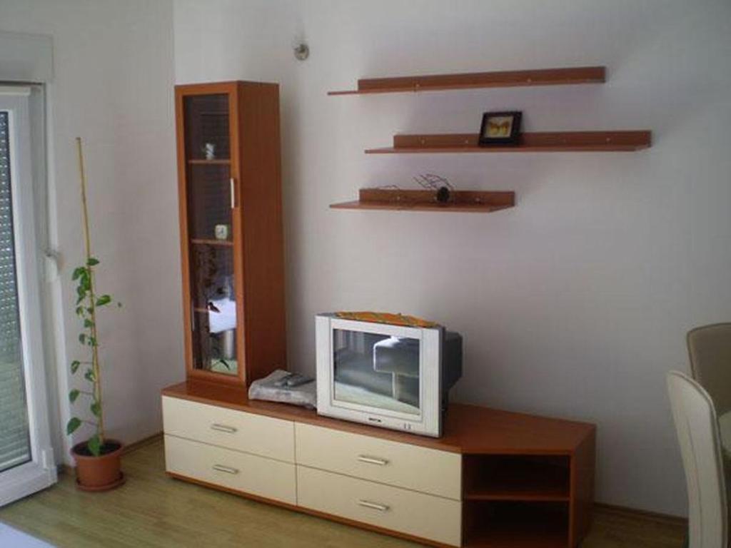 Apartment in Duce with sea view, balcony, air conditioning, WiFi 5060-4, Duče