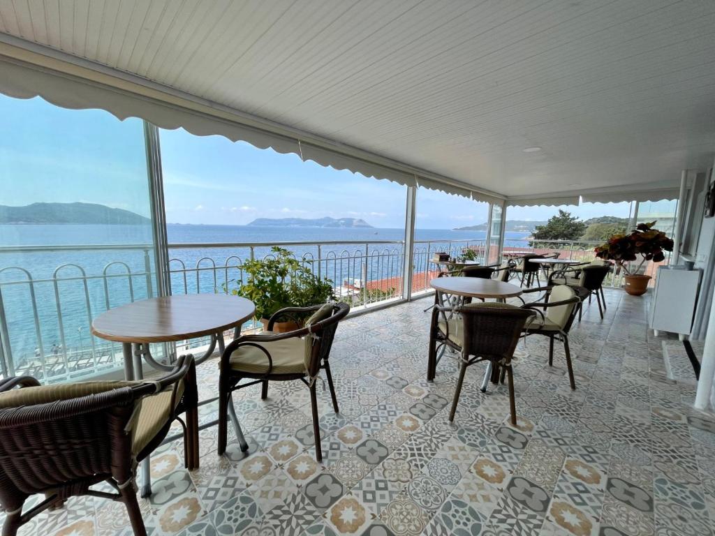 YALI PANSIYON — Hotel in Kas