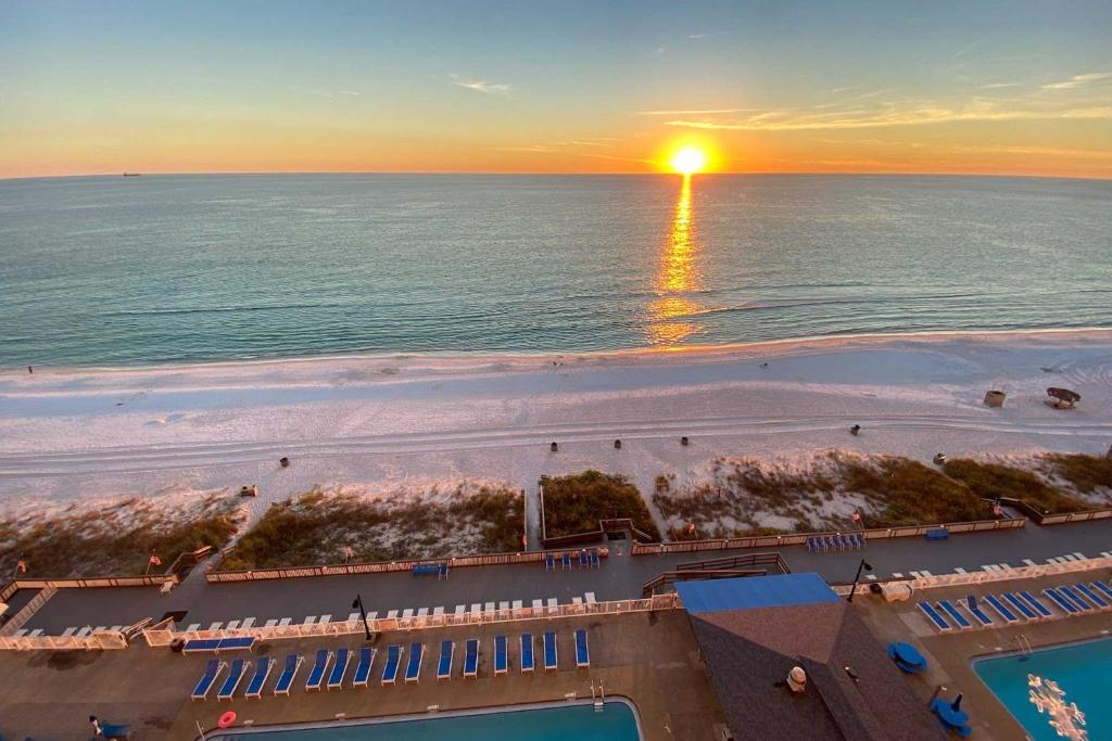 PCB Condo with Community Perks and Beach Access, Panama City Beach