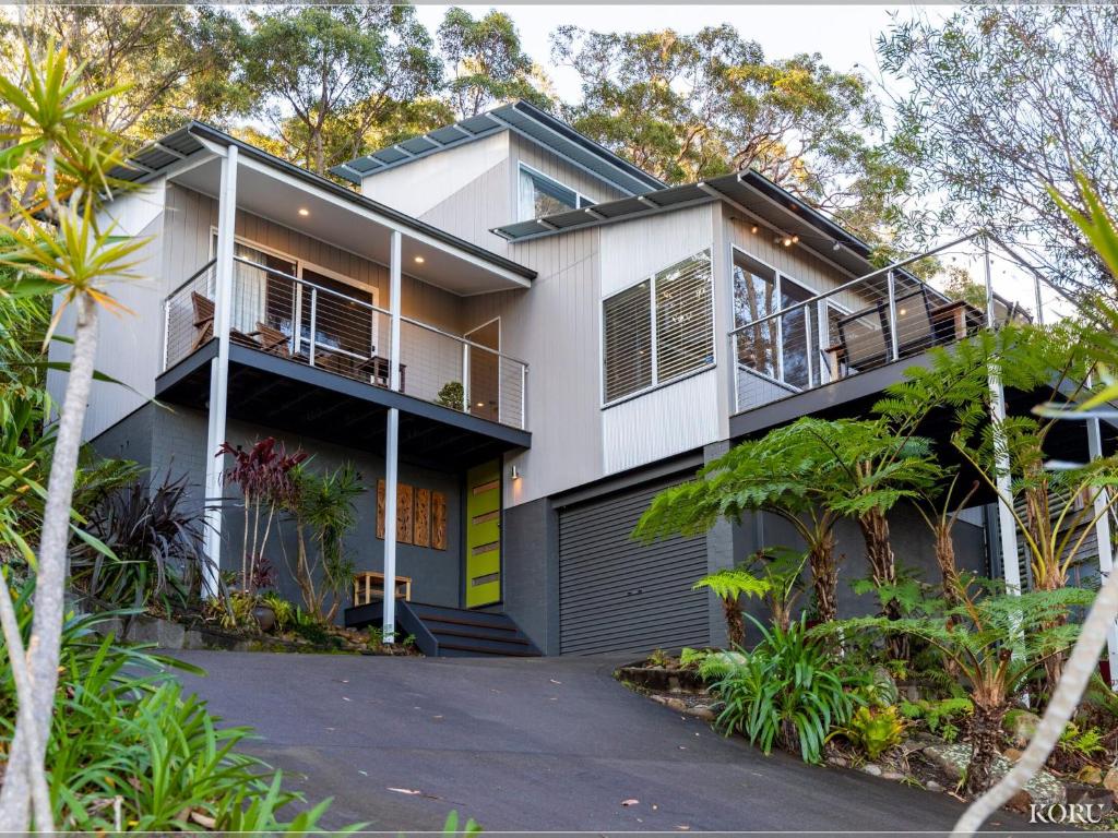 Koru at Hyams Beach, Hyams Beach