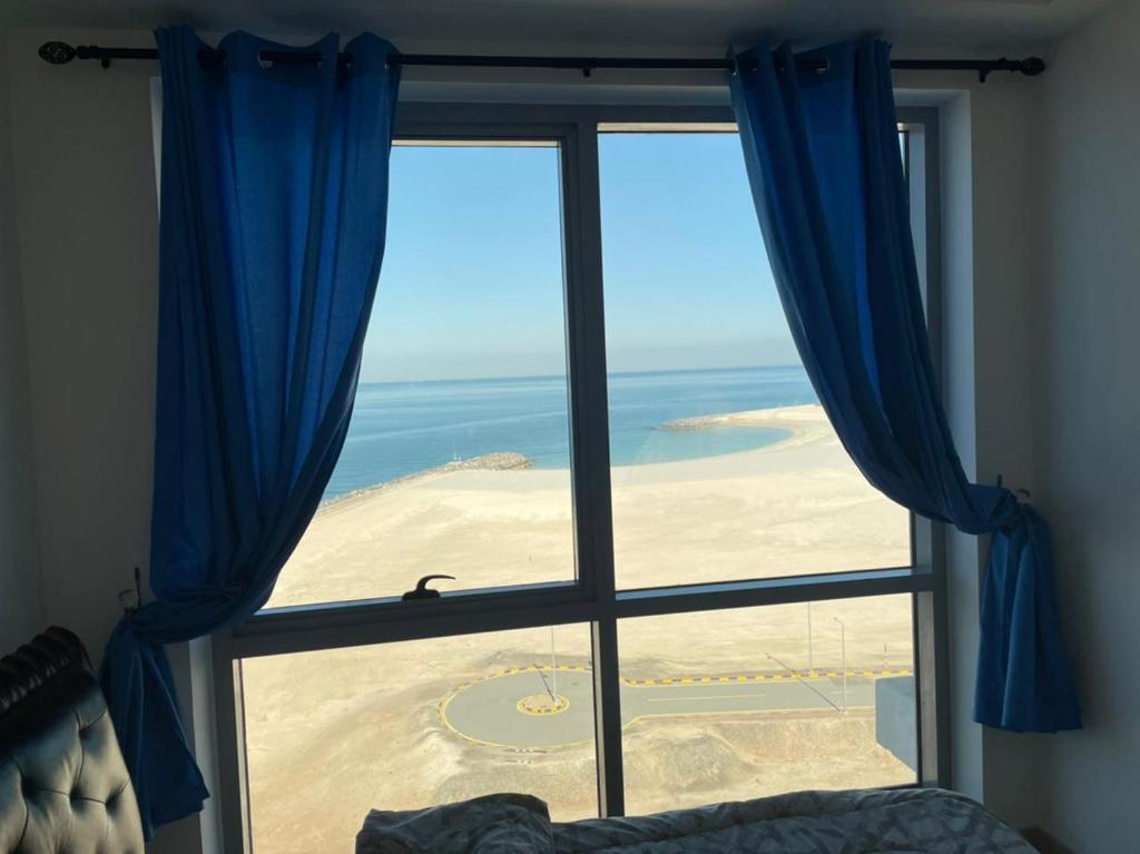 2 BEDROOM INCREDIBLE OCEAN VEW APARTMENT photo