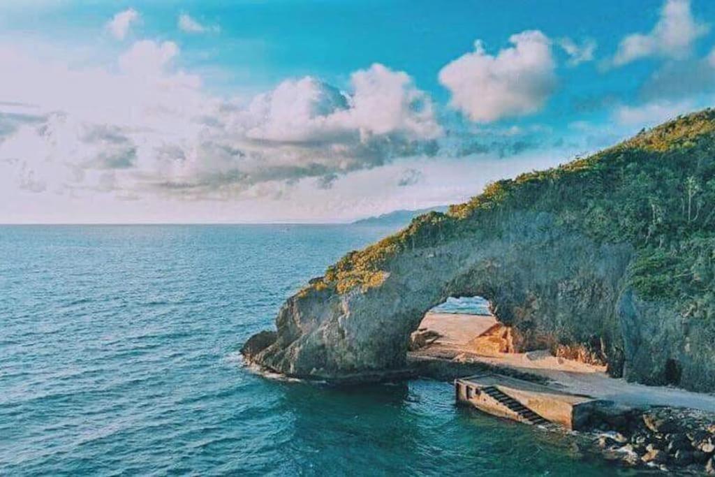 New Paradise Ocean View Apartment (DOT accredited) — Hotel in Boracay Island