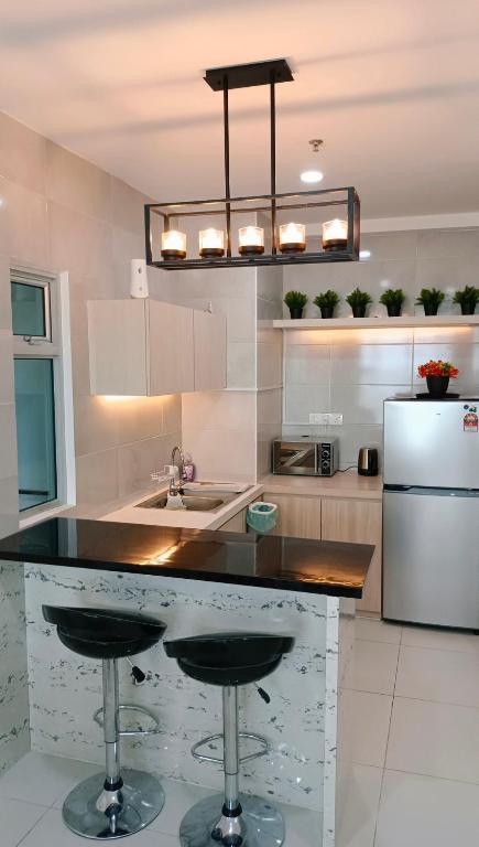 My Exclusive StayCation, Metrocity