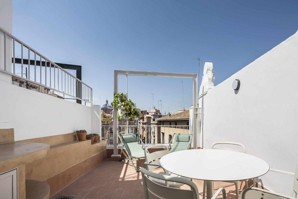 APARTAMENTO CENTRO DE VALENCIA PRECIOSA TERRAZA - 2