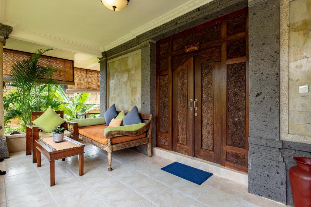Ubud Aura Retreat photo