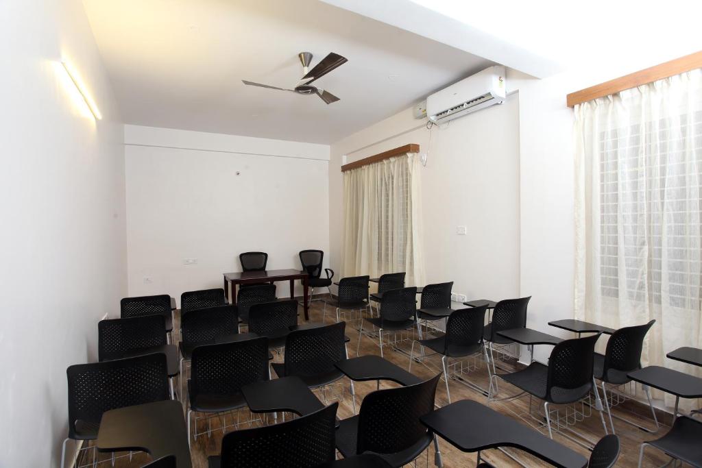 Business center
