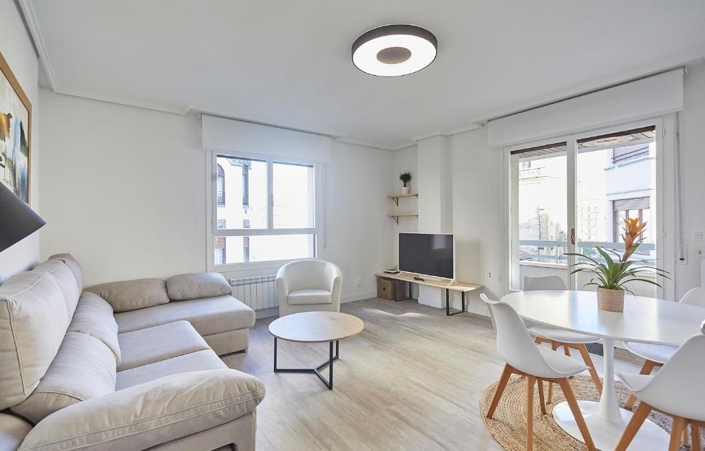 Victorina by Basque Homes, San Sebastián