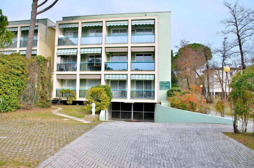Condominio Pinewood - 1