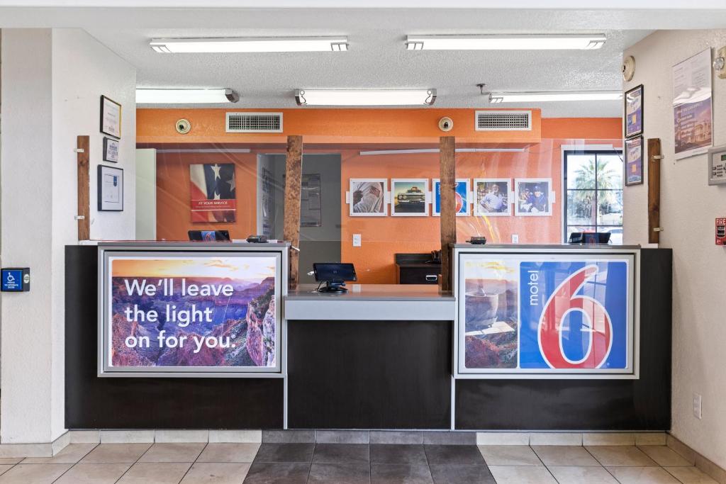 Motel 6 Tucson, AZ - North photo