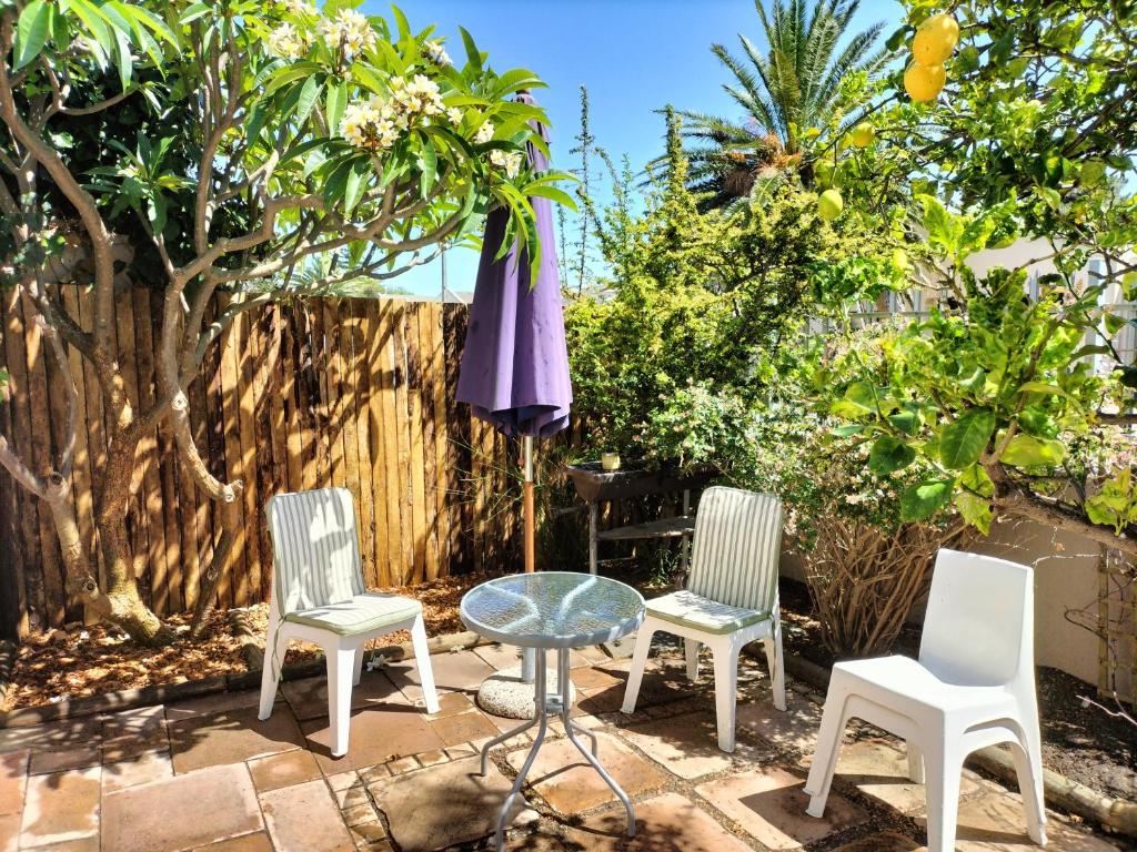 Lemon Tree Cottage 전경