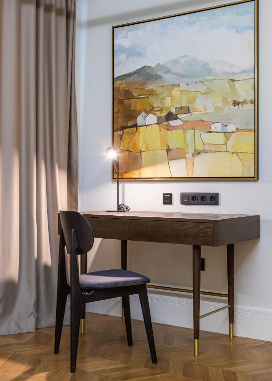 On The Square Guesthouse Photo 34