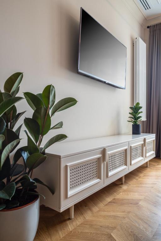 On The Square Guesthouse Photo 37