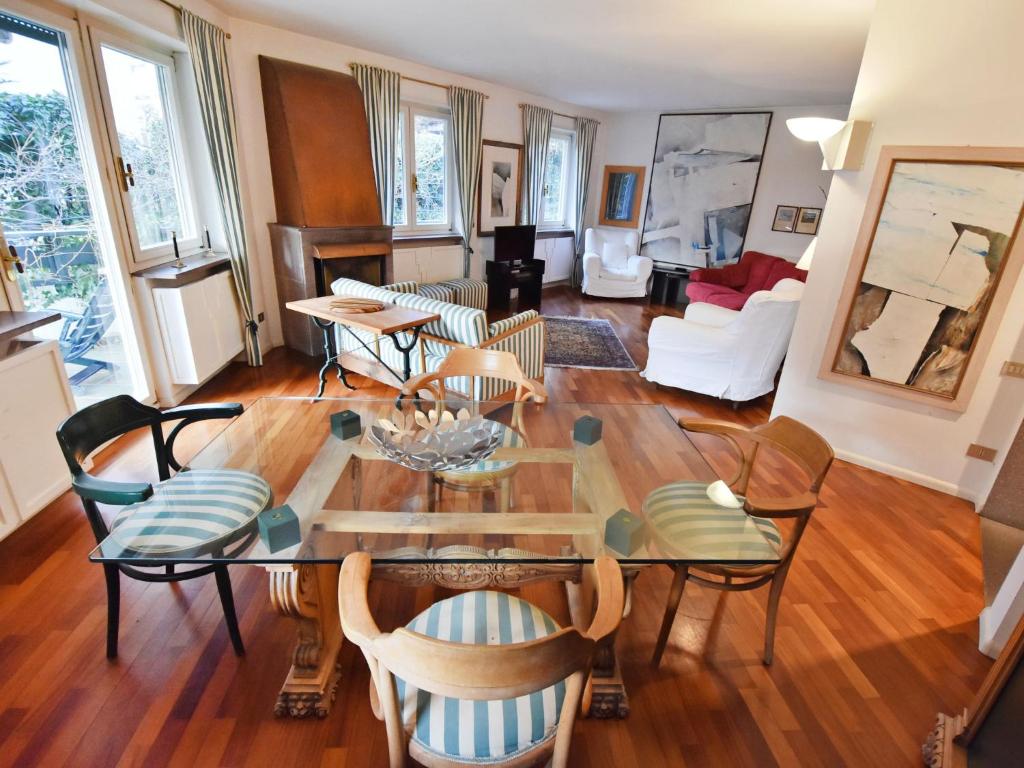 Apartment Villa Esperia by Interhome - 2