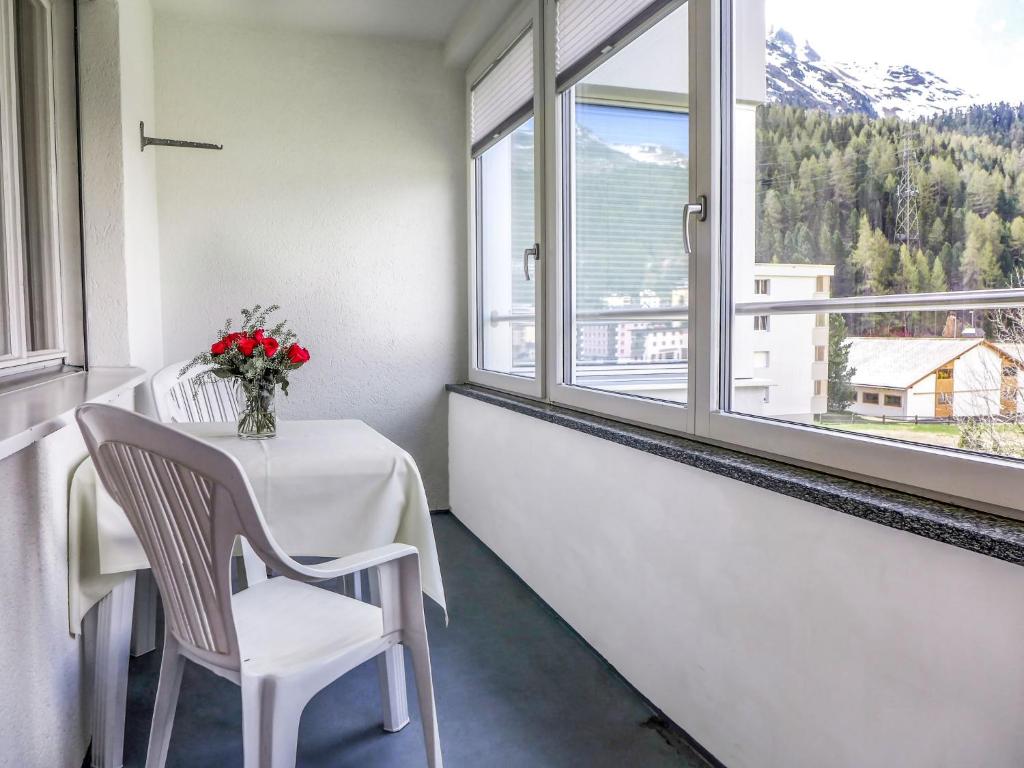 Apartment Chesa Ova Cotschna 304 by Interhome - 4