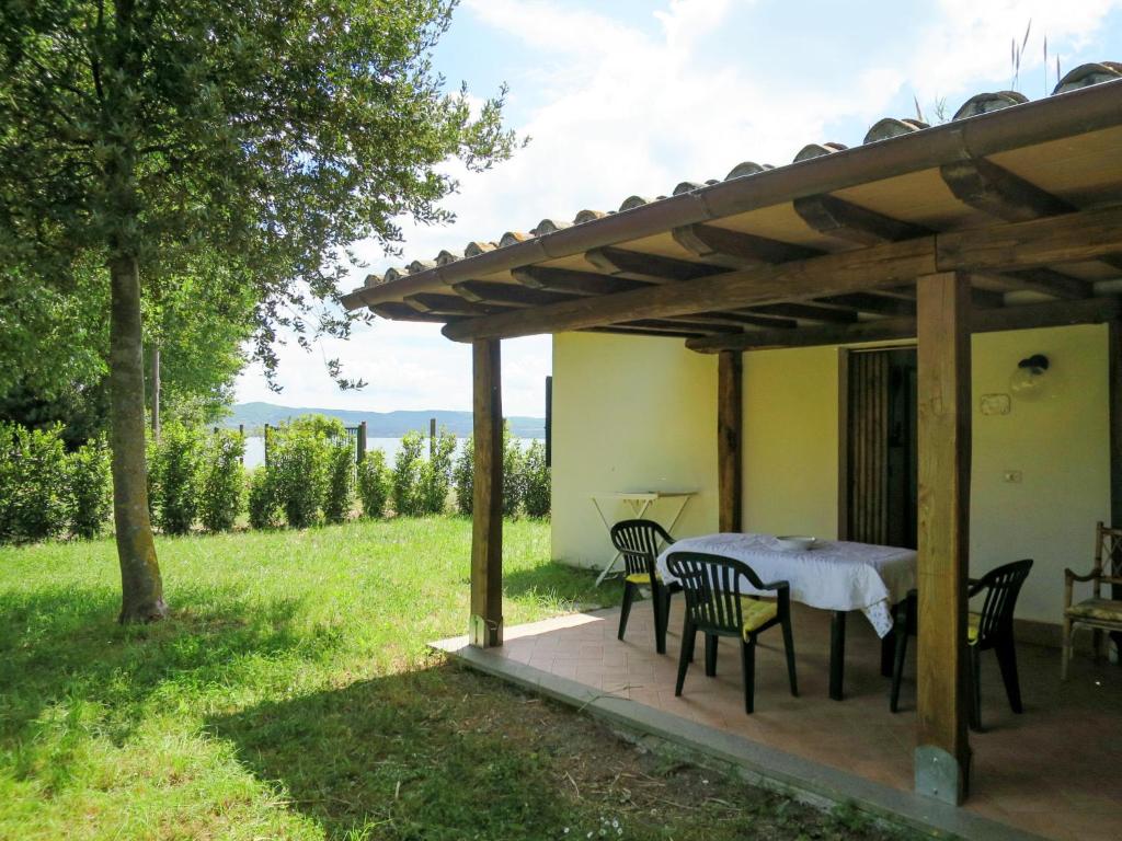 Holiday Home Chalet del Lago by Interhome - 2
