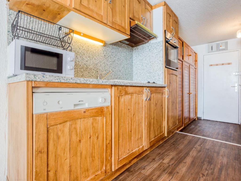 Apartment Grandes Platières II-22 by Interhome - 5