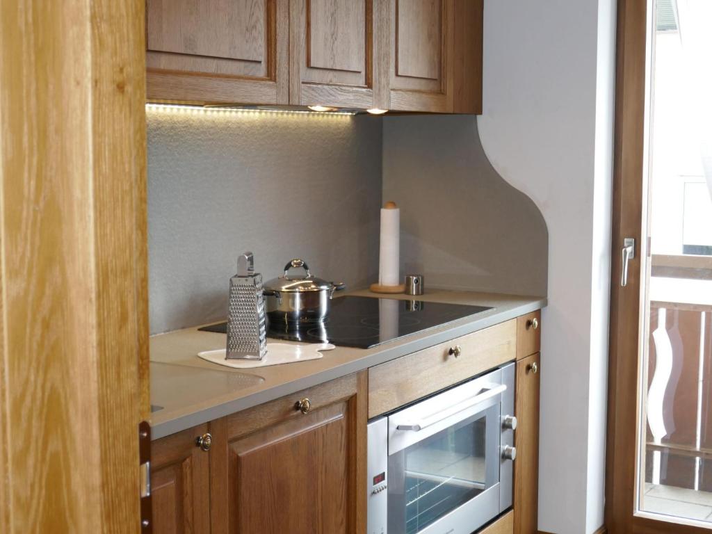 Apartment Chesa Sonnalpine B 48-4 by Interhome - 4