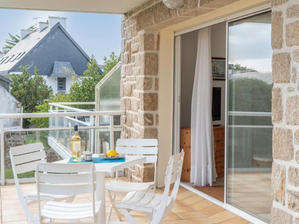 Apartment Le Hoche-2 by Interhome - 2