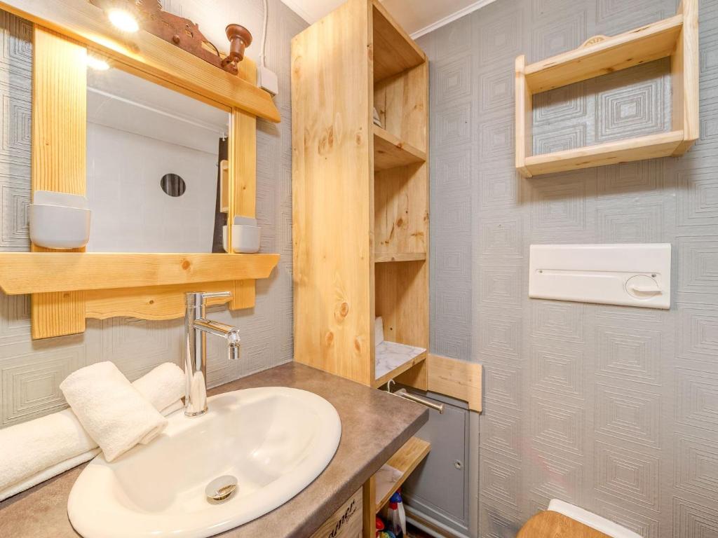 Studio Les Grandes Platières - Val Claret-27 by Interhome - 5