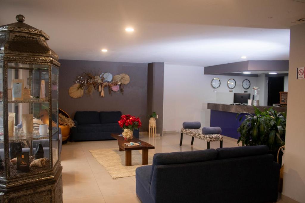 Hotel HAUS Express photo