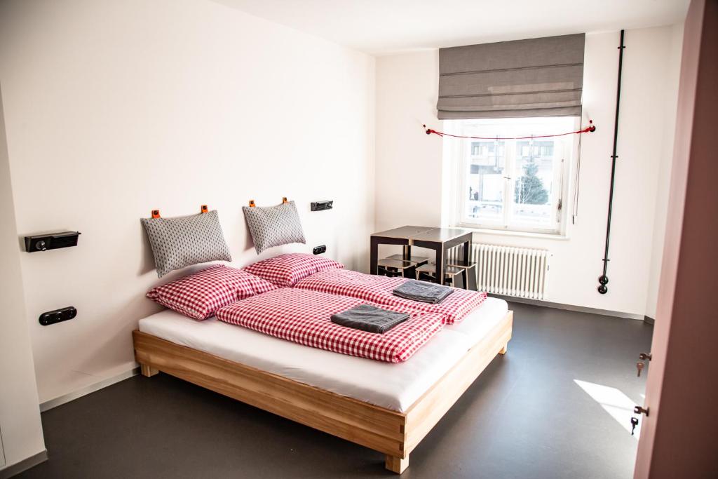 St Josefsheim Hostel - 4