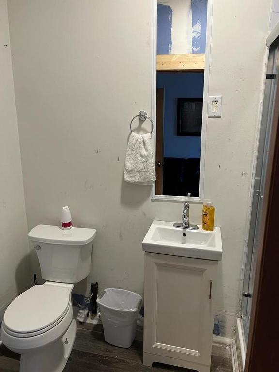 Hollywood Rentals LLC photo