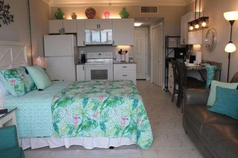 Just For You, Fort Walton Beach