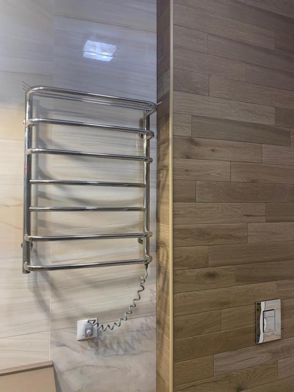 Comfortable Apartments French Quarter Акумулятори Світло Інтернет завжди photo