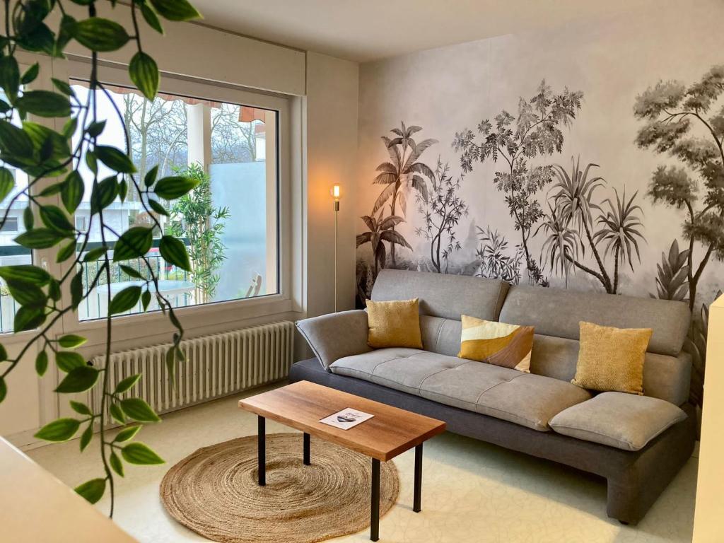 LE LYS D'OR - cosy et proche lac, balcon terrasse, Annecy