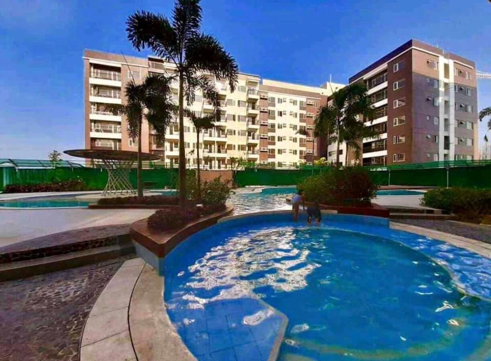 AVIDA ATRIA T2-F ,5mins TO FESTIVE WALK AND 4 MINS TO ILOILO CONVENTION CENTER — Hotel in Iloilo