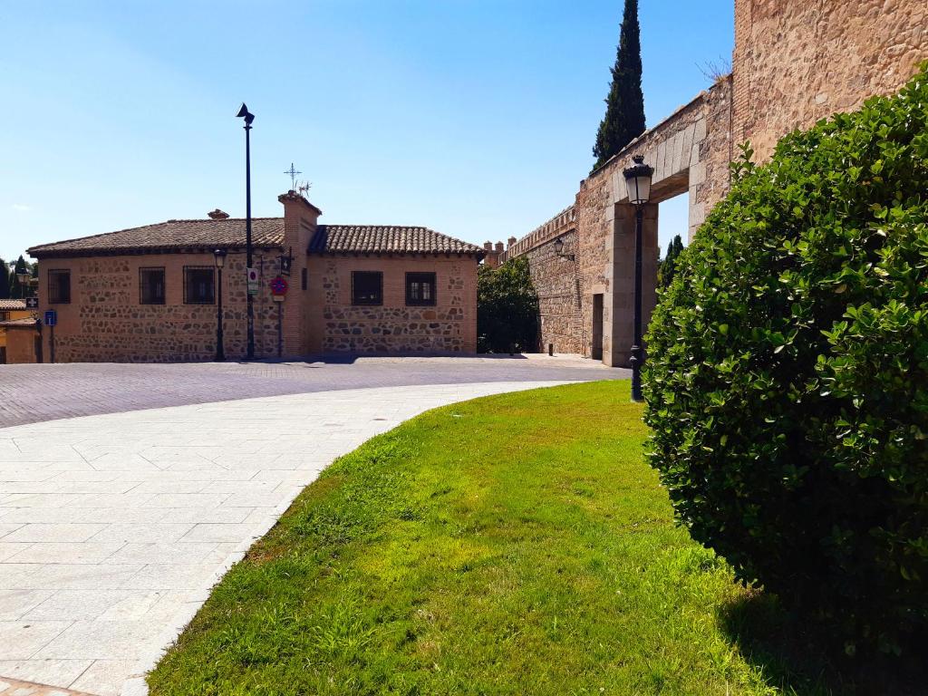 Casa de Bisagra - 2