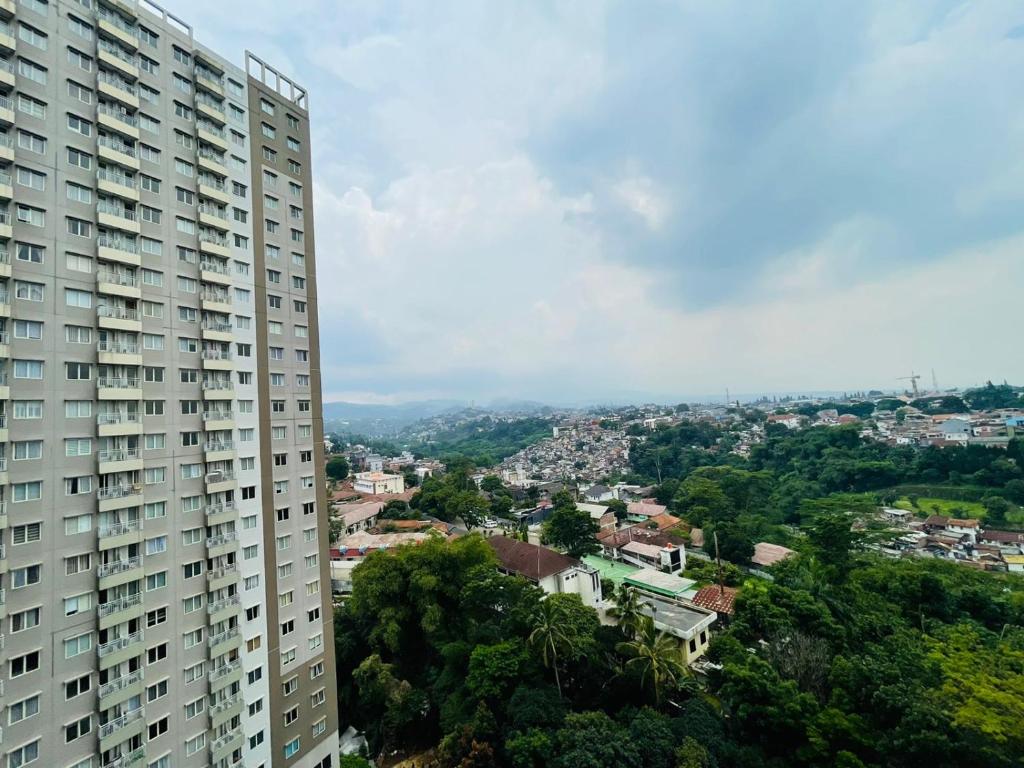 Luxury 2BR Apartment @ Galeri Ciumbuleuit with Best View @ 1st Tower Luxury 2BR Apartment @ Galeri Ciumbuleuit with Best View @ 1st Tower