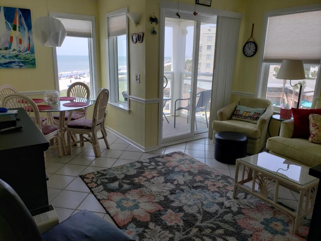 A Place at the Beach 406, Myrtle Beach