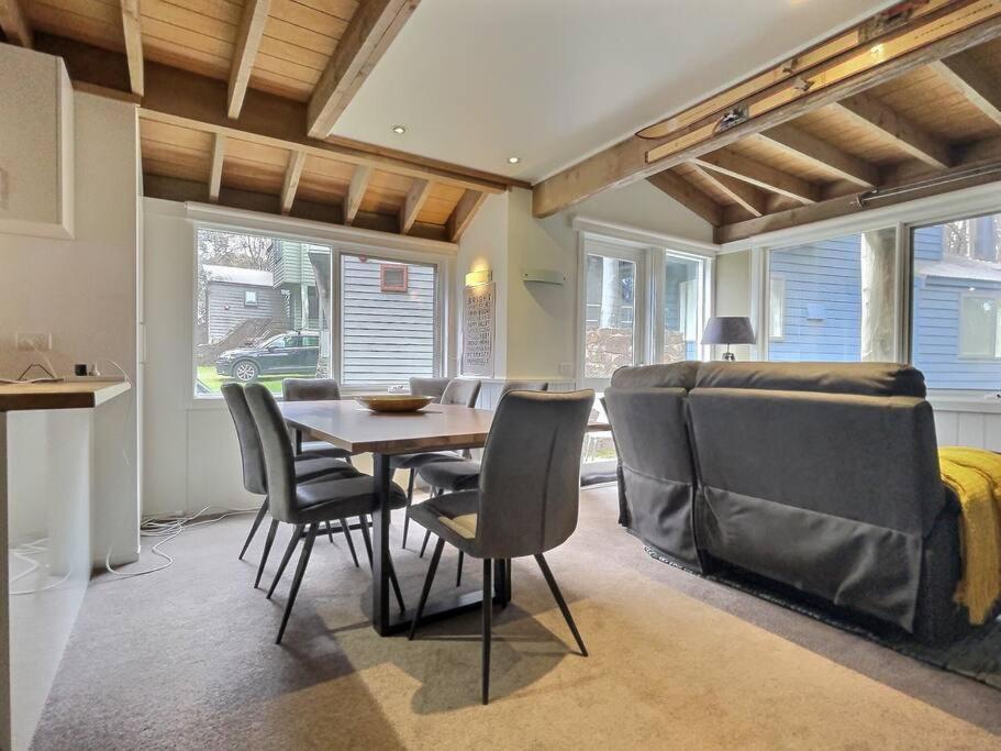 Faithfulls Chalet, alpine-getaways photo