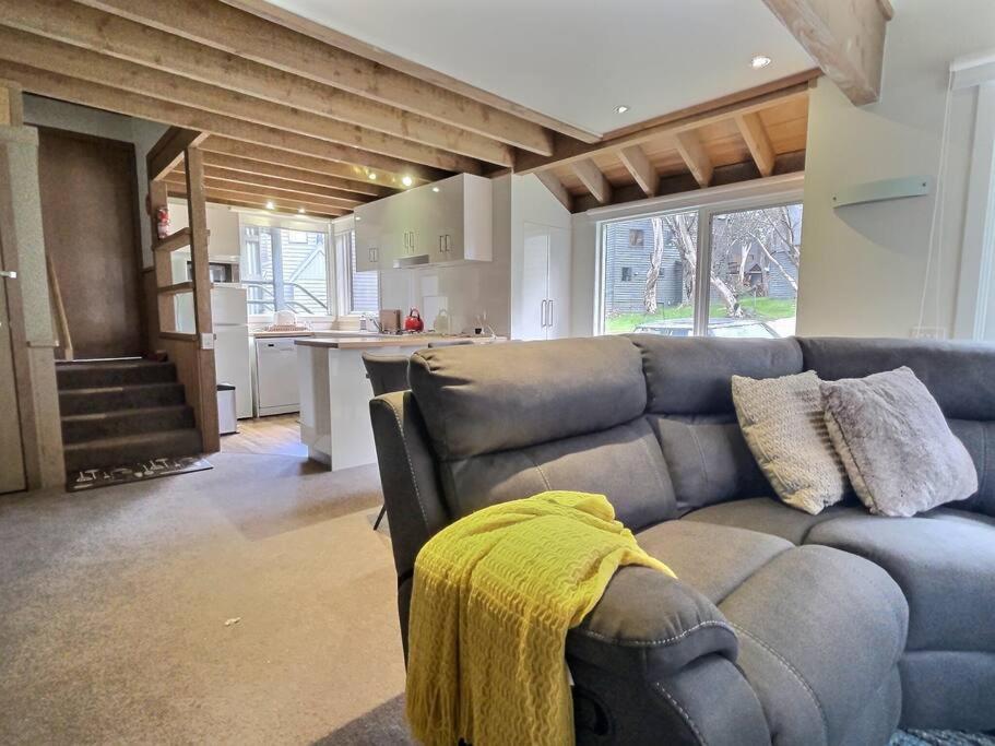 Faithfulls Chalet, alpine-getaways photo