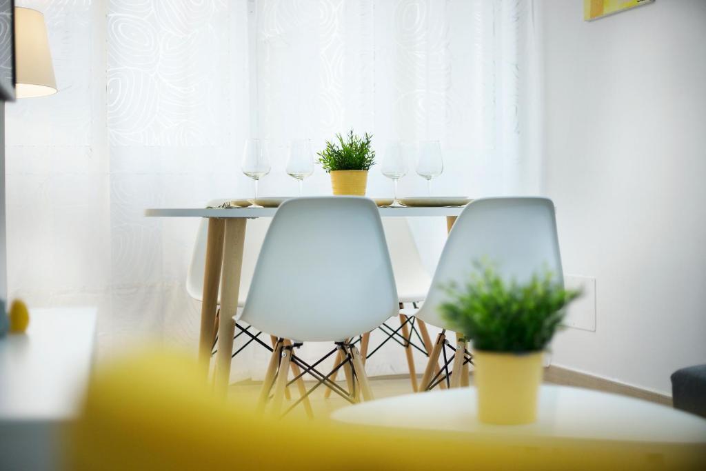 Alonso de Palencia City Center Apartment - 3