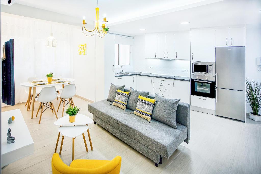 Alonso de Palencia City Center Apartment - 5