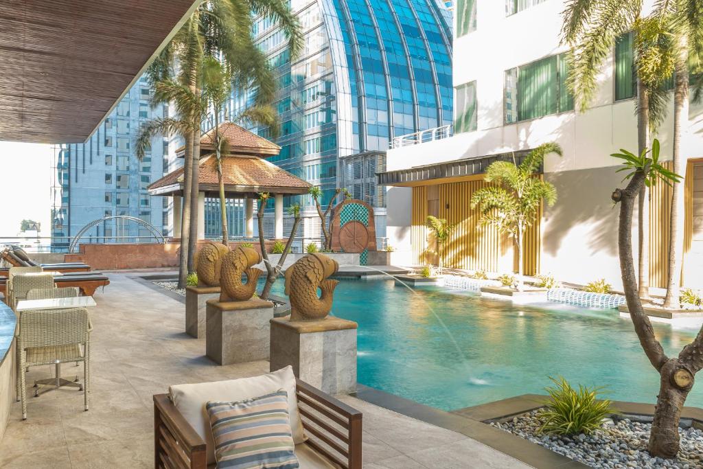 スイミングプール