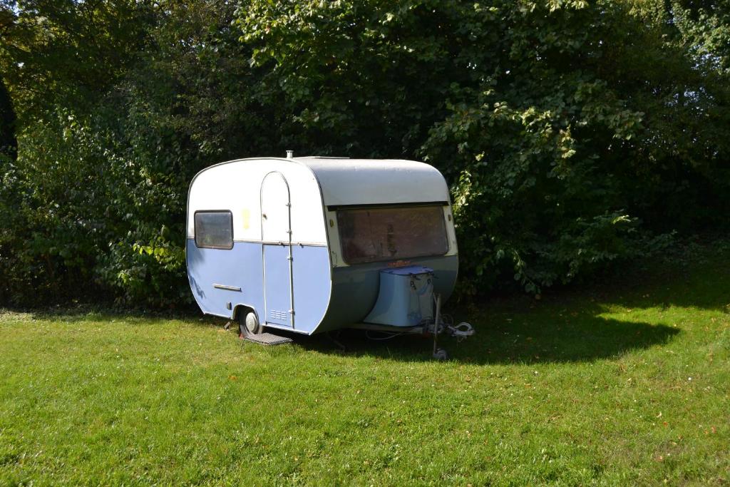 THE TENT - Youth Only - Buchung leider nur bis 30 Jahre moglich! photo