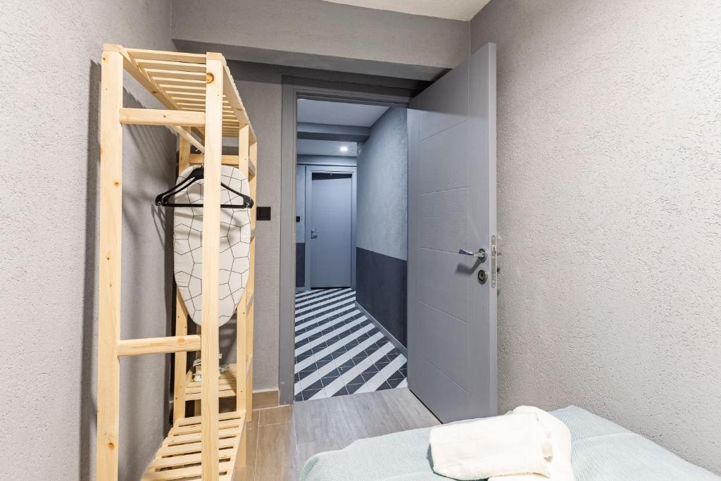 Central Location and Backyard in the Heart of Kadikoy photo