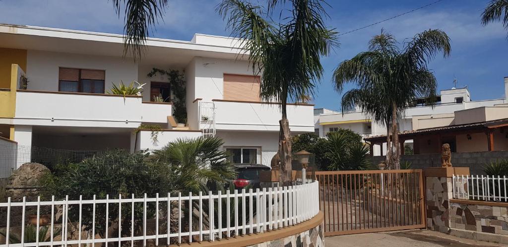 casetta nel salento, Racale