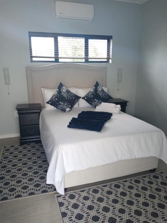 Lucolo Palace B&B Queenstown photo