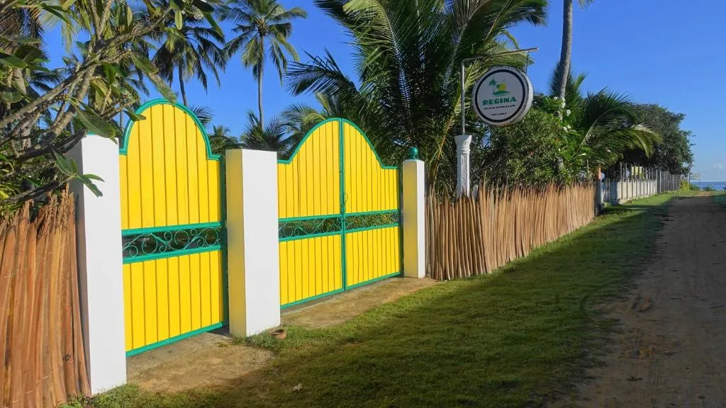 Regina Beach Bungalow, hotel in Trincomalee