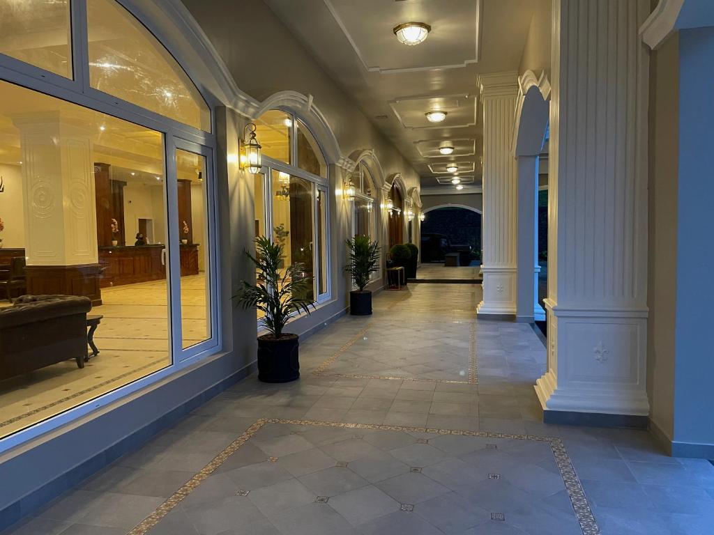Montrose Golf Resort And Spa photo