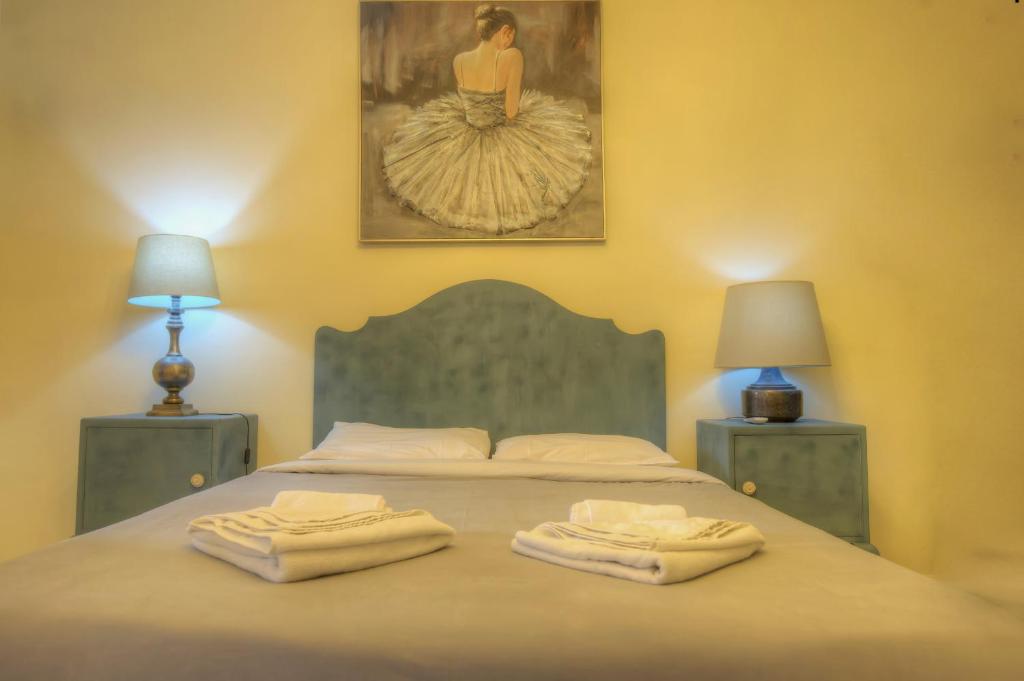 Large and bright apartment in the city centre GOSLM-2, Sliema