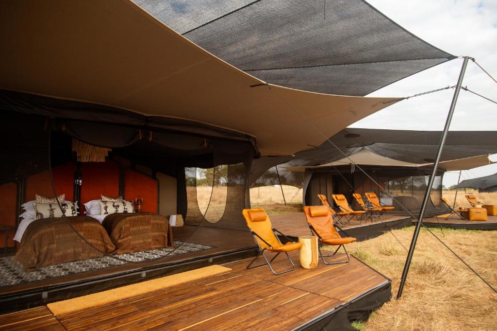 Siringit Migration Camp By Mantis