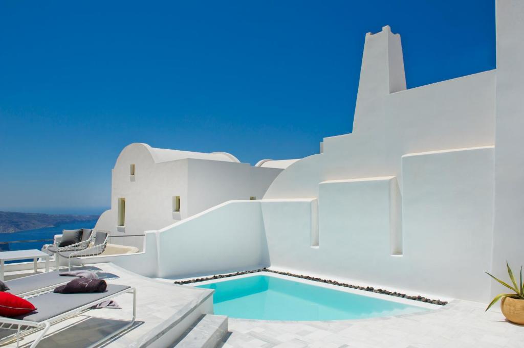 Avista Suites — Hotel in Santorini
